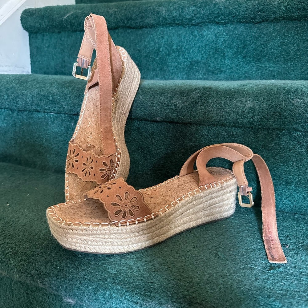 Crown Vintage Tan Espadrille Flatform Sandals